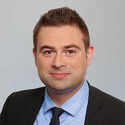 Steuerberater Dustin Bohrer