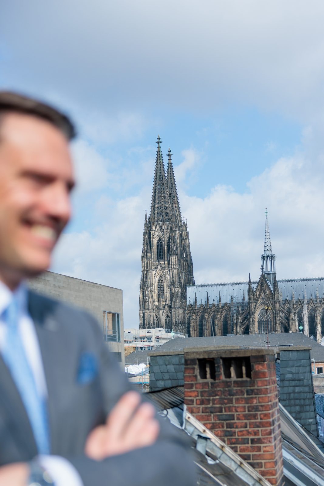 Blick auf den Kölner Dom von der Dachterrasse